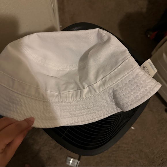 Adidas originals white trefoil bucket hat cap - Picture 8 of 10